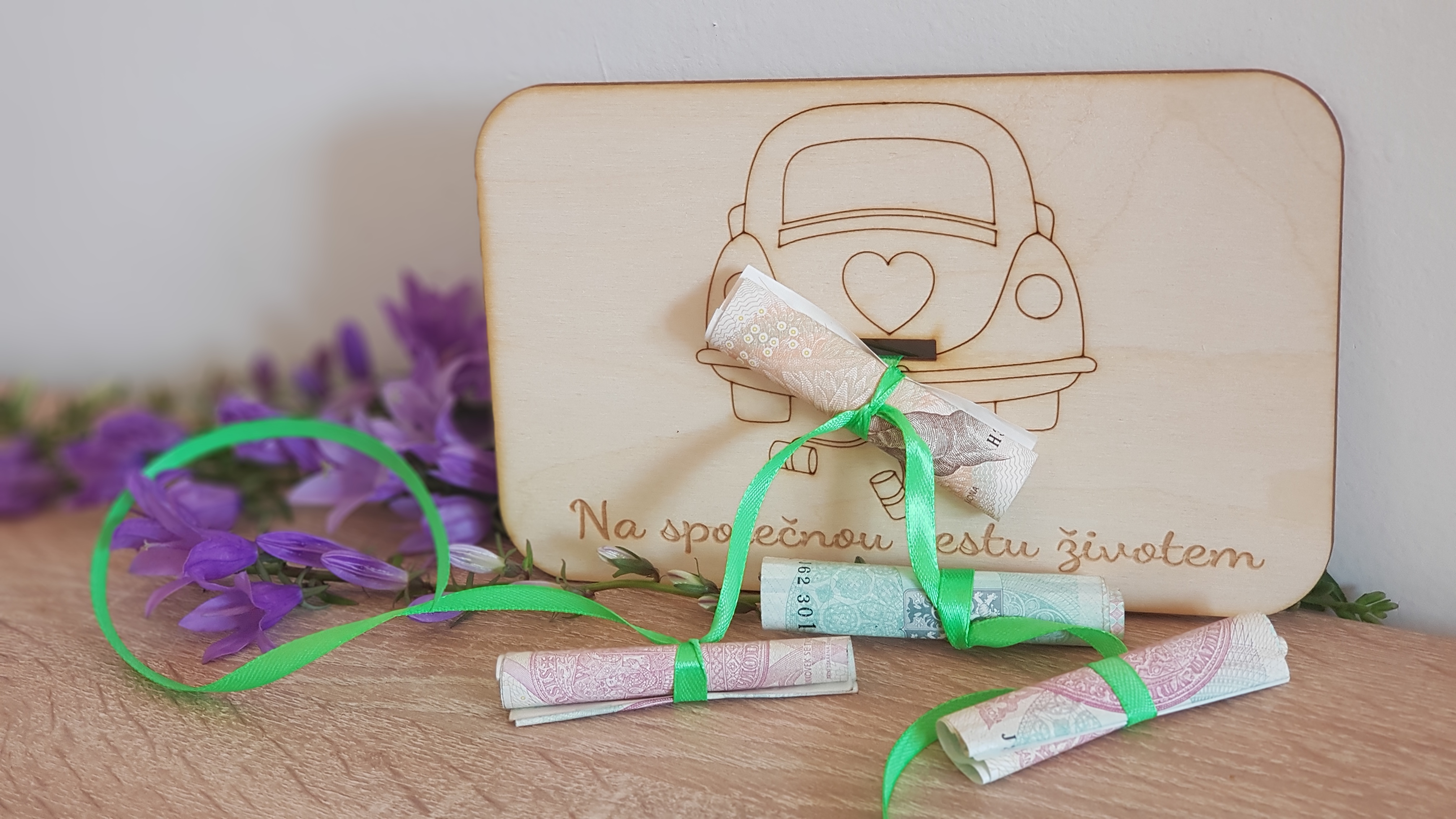Pokladničky / destičky a krabičky na darování peněz