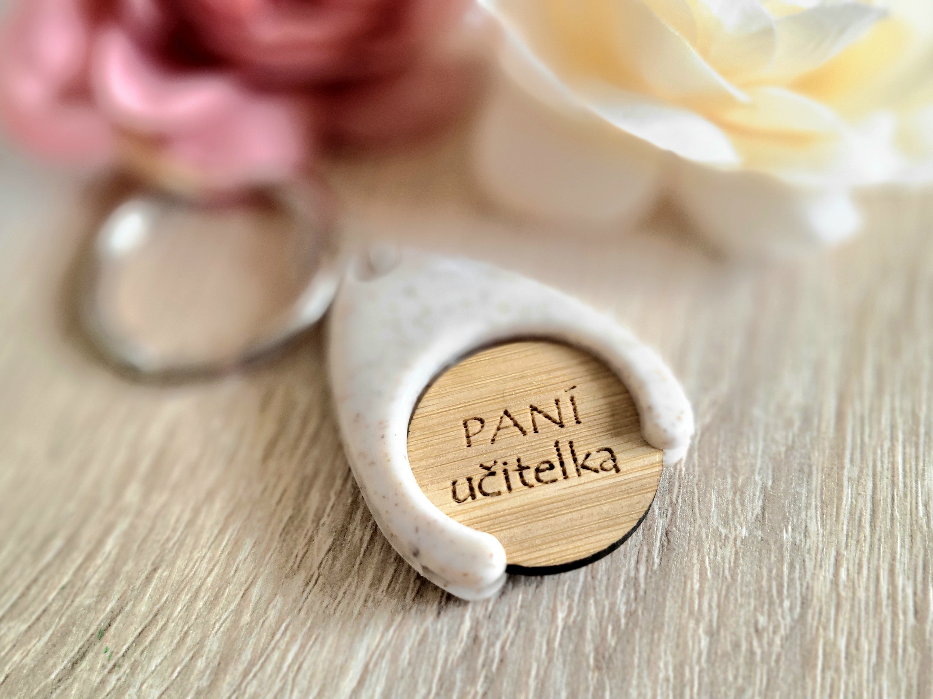 Dárek pro paní učitelku – žeton do vozíku s věnováním