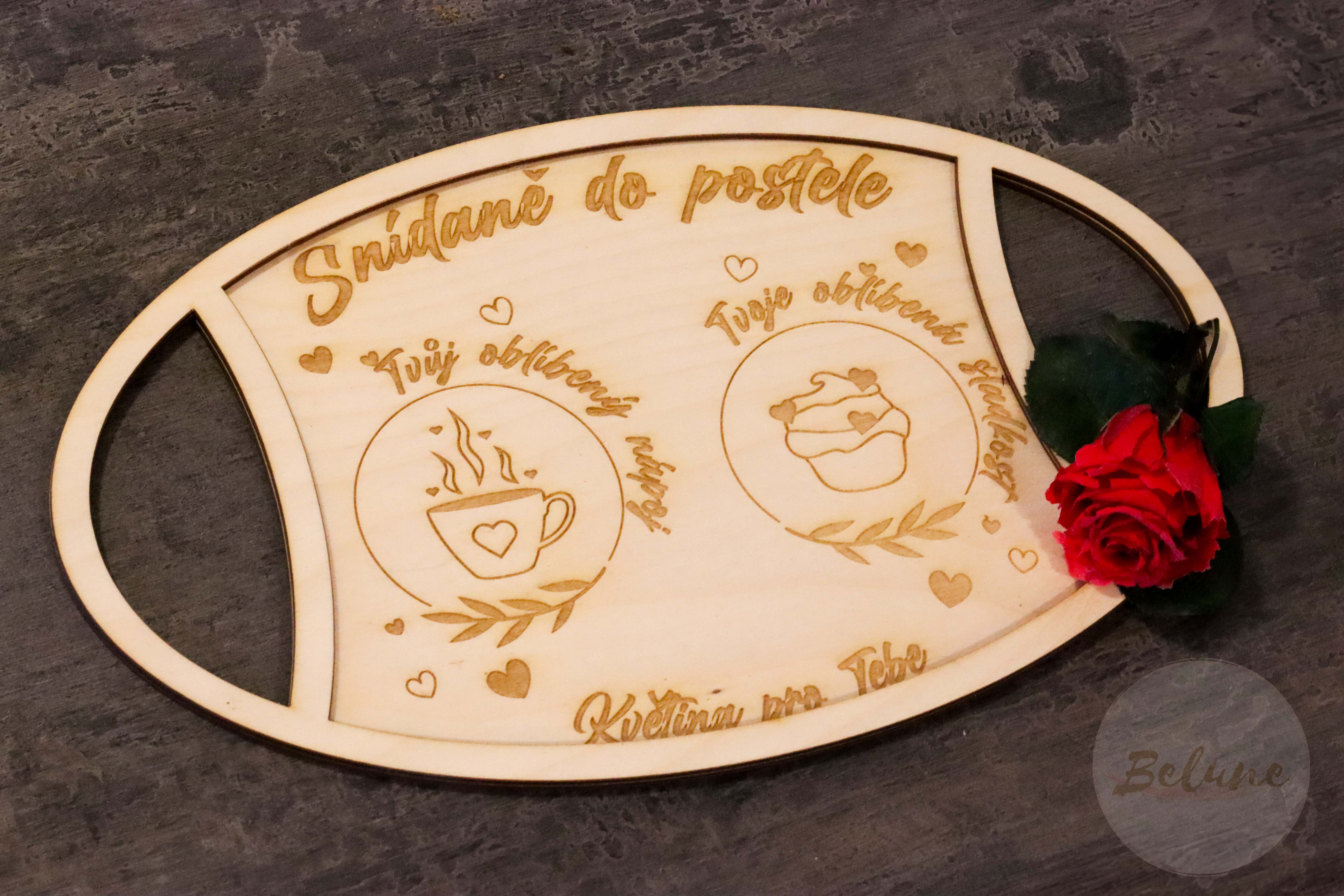 Snídaňový podnos
