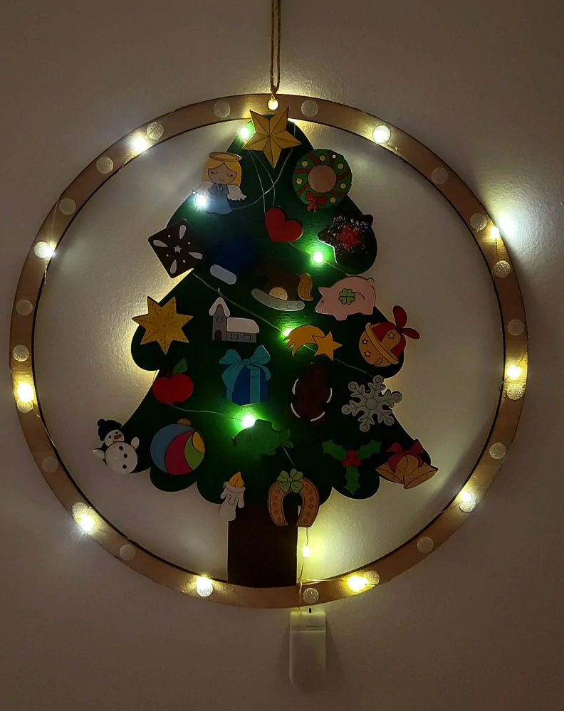 Adventní stromeček v kruhu
