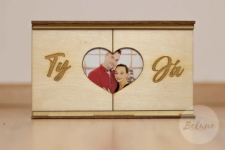 Otvírací rámeček se vzkazem